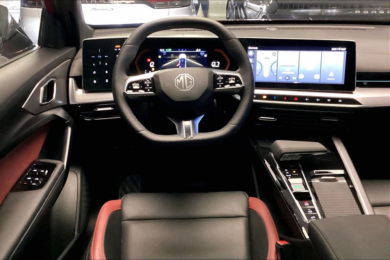 أم جي وان Luxury | National Day Celebration | شامل الضمان | 0 ﺪﻔﻋﺓ ﺃﻮﻟﻯ