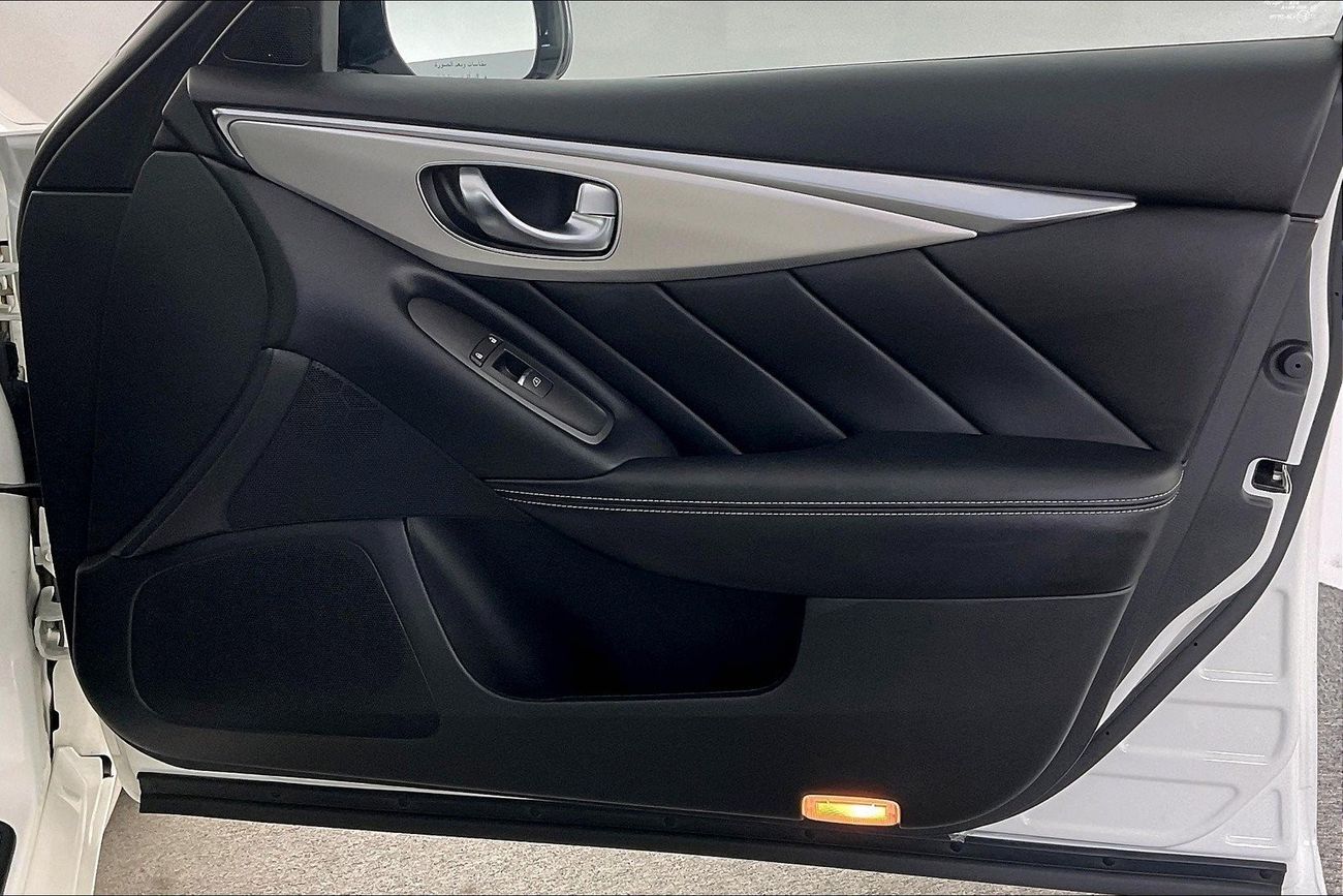 Infiniti Q50 Premium / Luxe | Guaranteed Warranty | 0 Down Payment