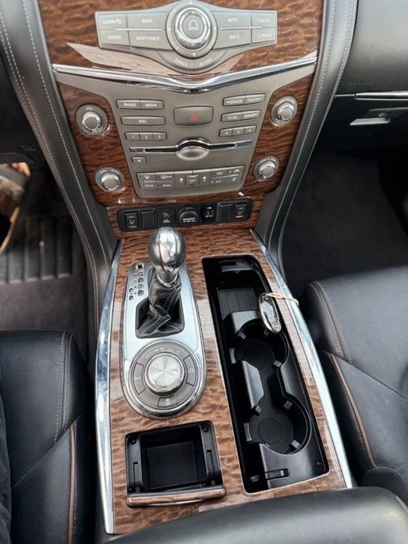 نيسان أرمادا Platinum 4WD Full Option