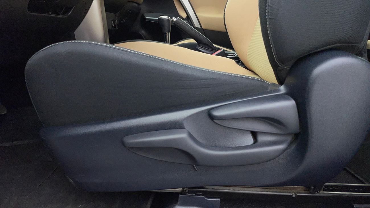 تويوتا راف ٤ GXR 2.5 | بدون دفعة مقدمة | اختبار قيادة مجاني للمنزل