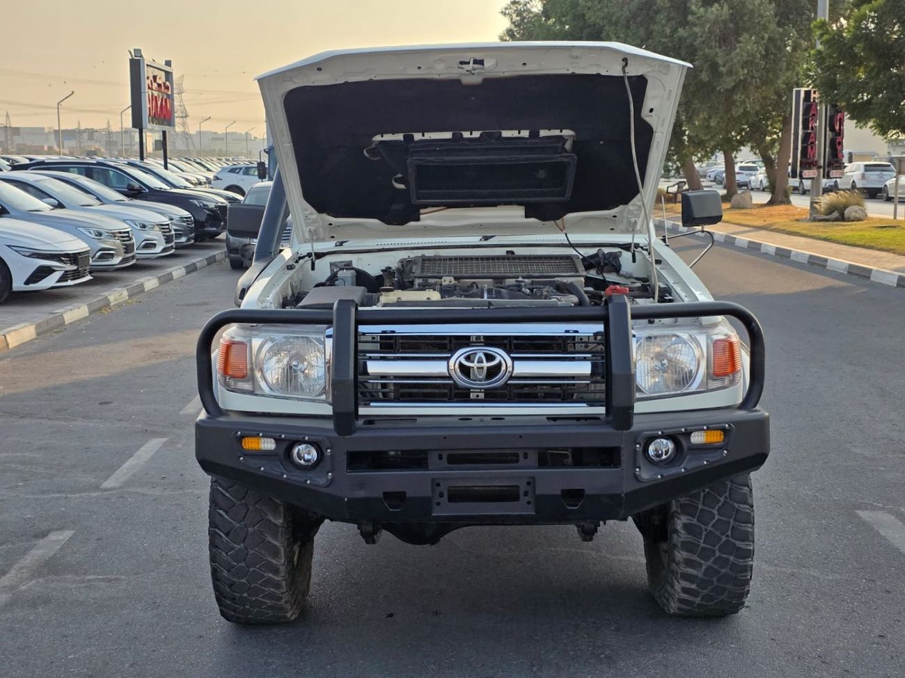 Toyota Land Cruiser Pick Up DIESEL 4.5 LITER ,RIGHT HAND DRIVE MANUAL GEAR