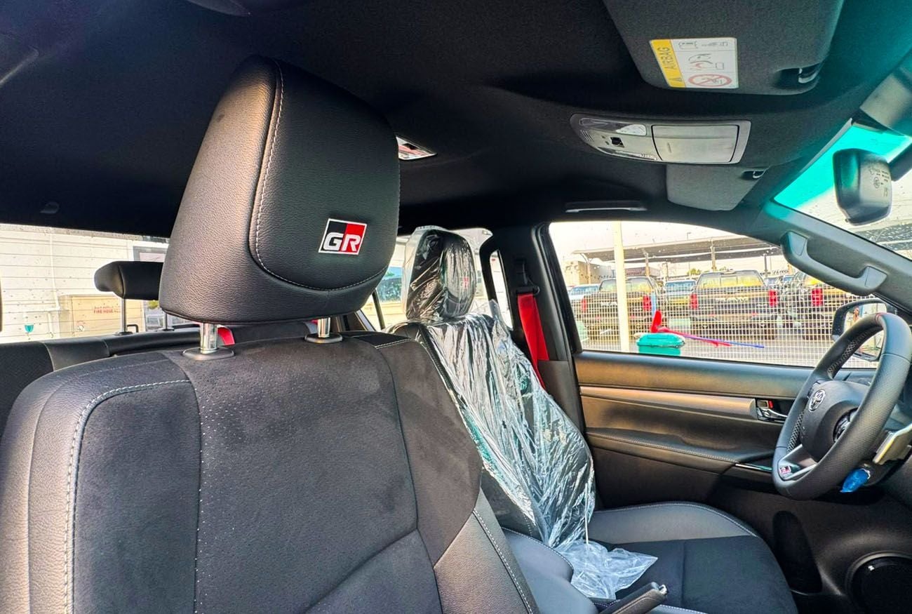 Toyota Hilux GR SPORT