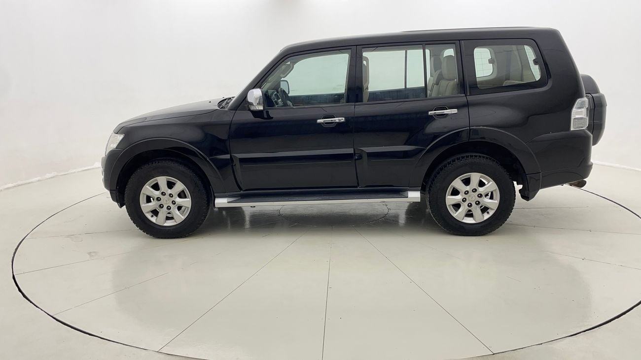 Mitsubishi Pajero GLS LOWLINE 3.5 | Zero Down Payment | Home Test Drive