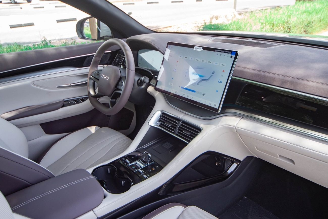 BYD Song Plus BYD SONG PLUS DM-i | intelligent  drive (160KM)