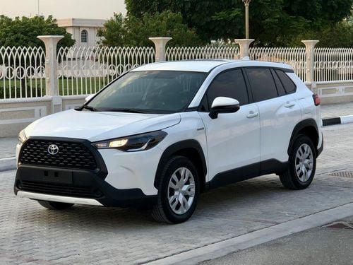 تويوتا كورولا كروس Corolla Cross 1.8L 2022 GCC (Hybrid)