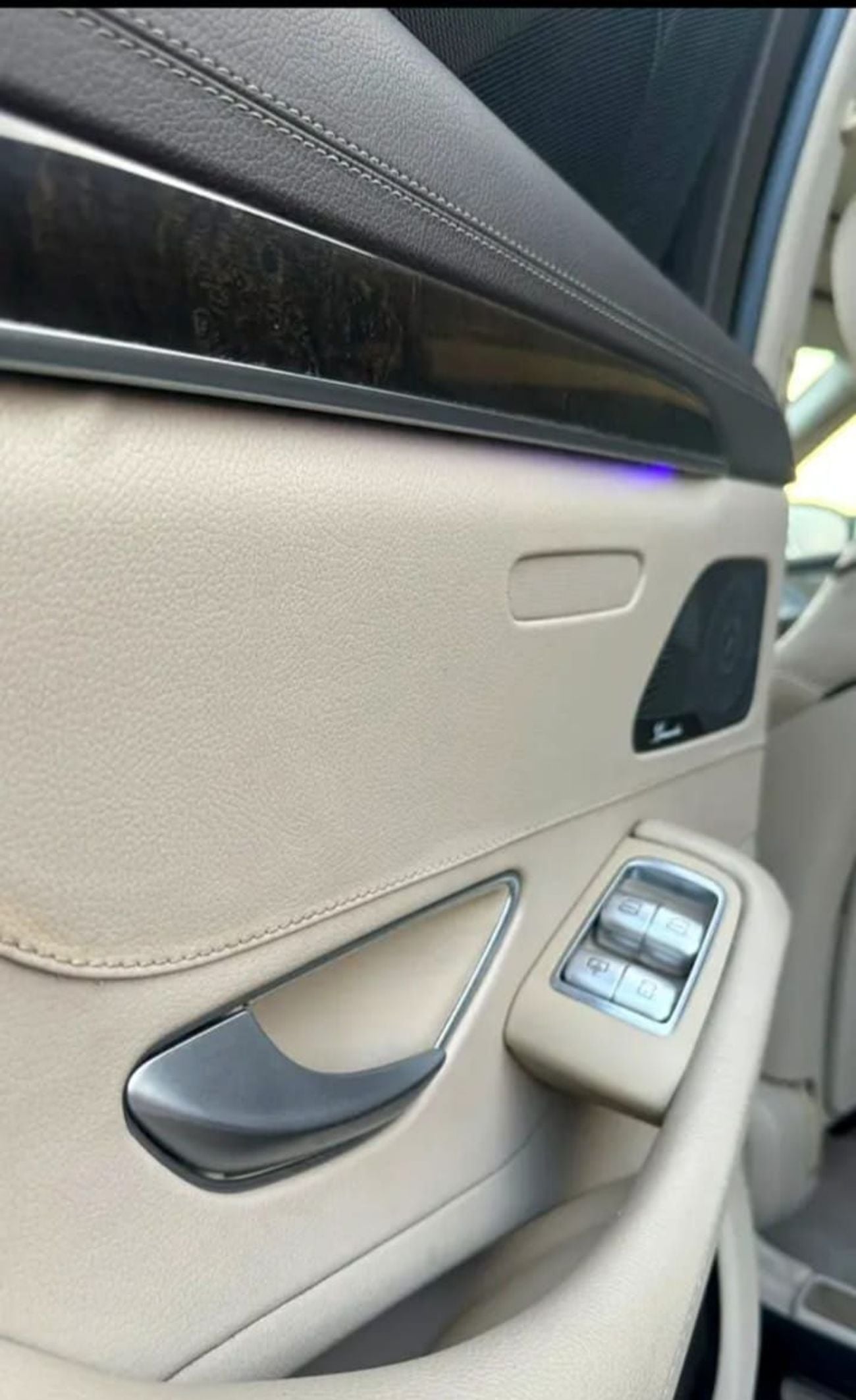 مرسيدس بنز S 550