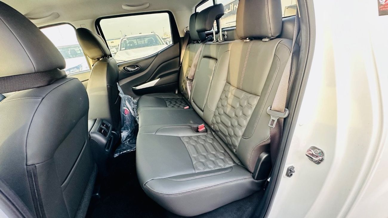 Nissan Navara NISSAN NAVAR LE PLUS  2.5L DC DSL 4WD A/T