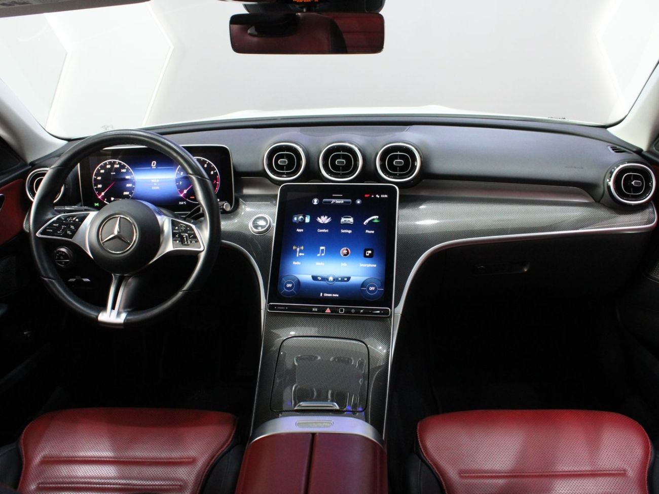 Mercedes-Benz C 300 - 2022, V4 | with Warranty