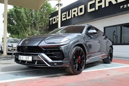 لامبورغيني اوروس STD 4.0T V8