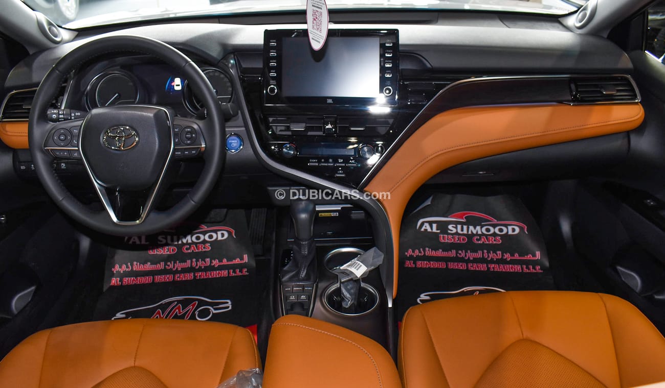 Toyota Camry Hybrid 2.5 L