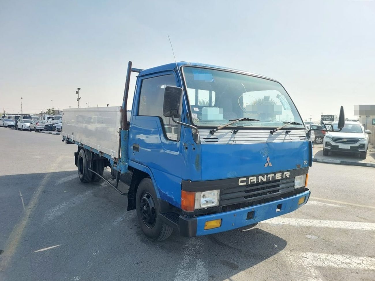 ميتسوبيشي فوسو كانتير MITSUBISHI CANTER ALUMINIUM BODY TRUCK RHD 1989 MODEL 4.2 L DIESEL MANUAL(PM22104)