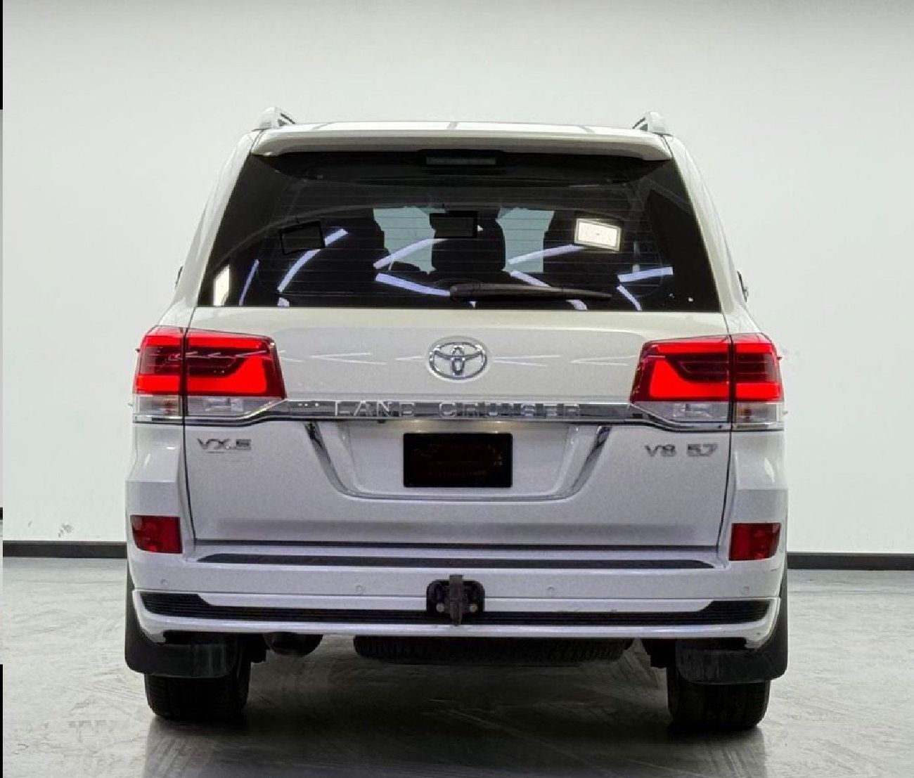 تويوتا لاند كروزر 