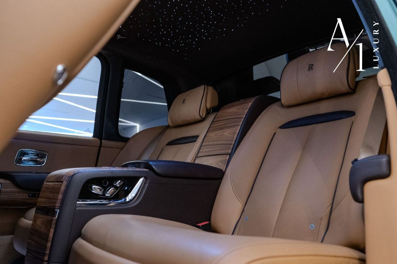 رولز رويس كولينان 2020 Rolls Royce Cullinan Mansory, Warranty, Certificate Available, Full Options, VIP Seats, GCC