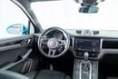 Porsche Macan Std 2.0L (260 HP) Special Color - GCC Specs - Immaculate condition