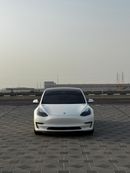 Tesla Model 3 Long Range (AWD)
