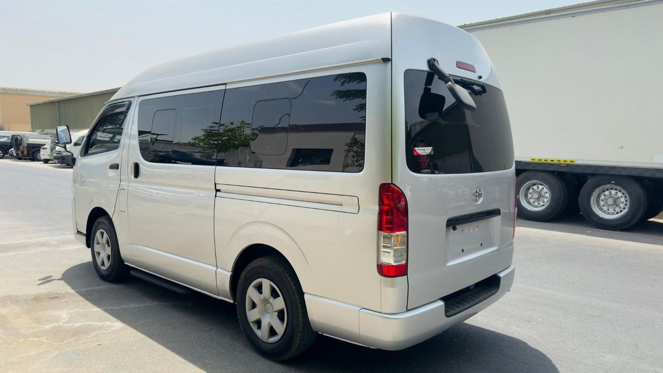 Toyota Hiace 13 SEATER | 2.0L PETROL ENGINE | AUTOMATIC TRANSMISSION | 2018
