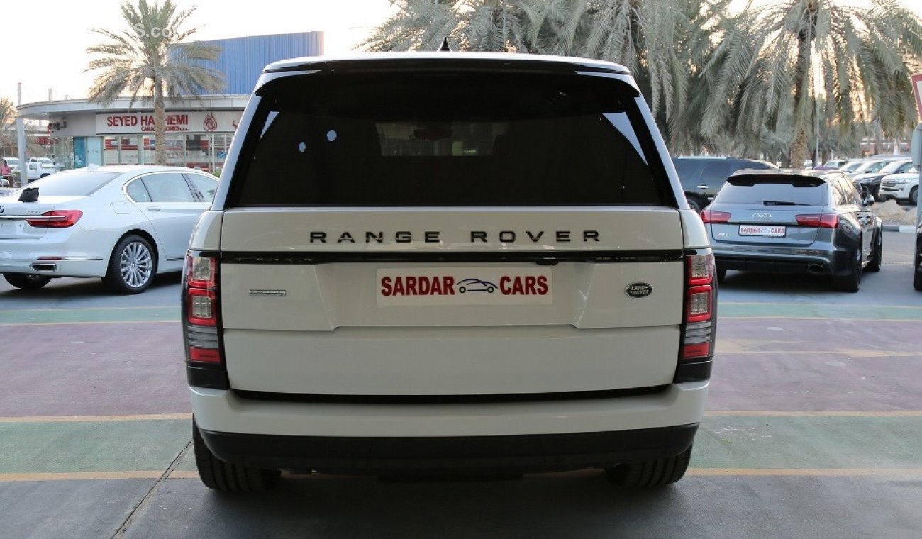 Land Rover Range Rover Black Package