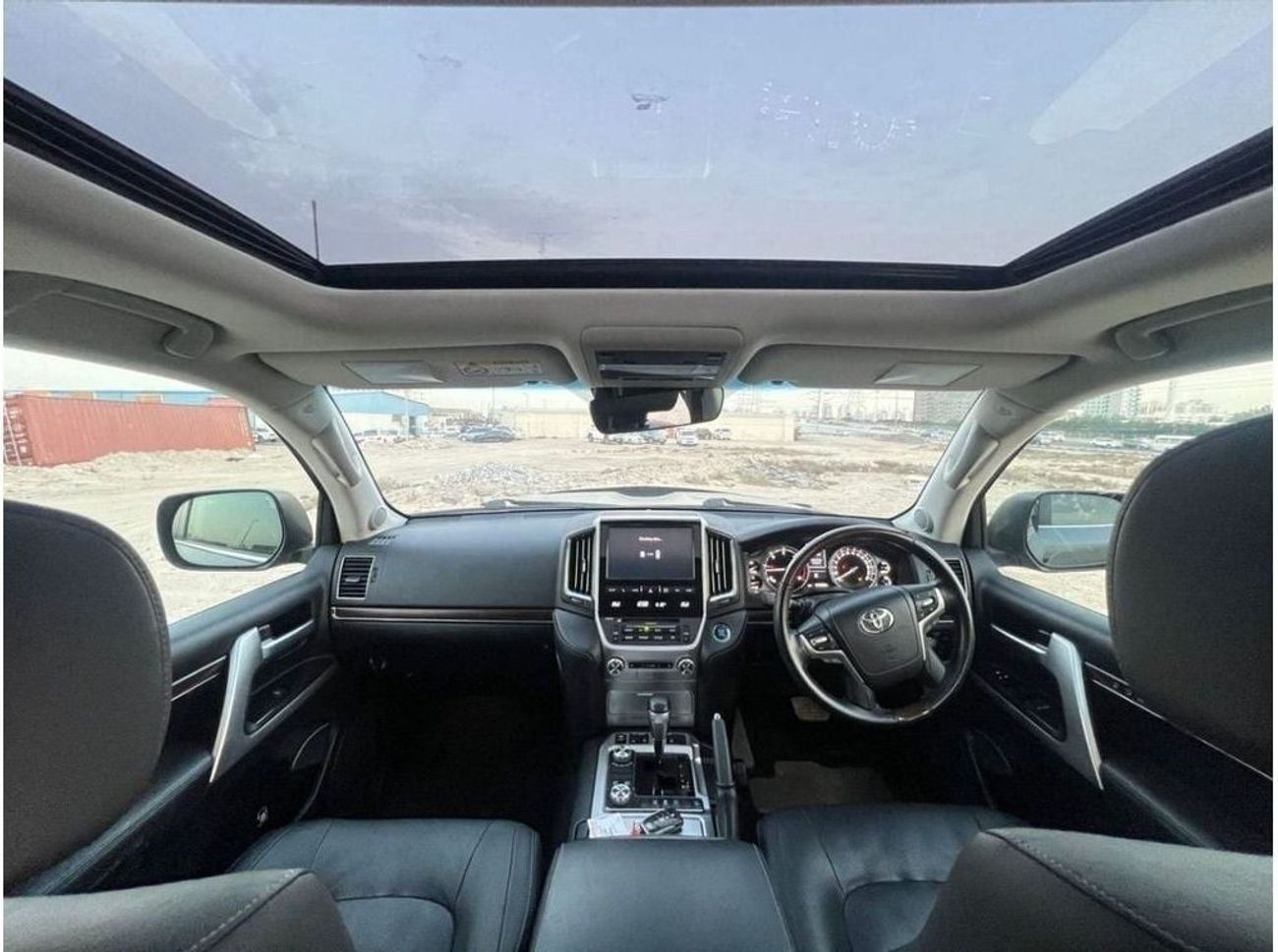 Toyota Land Cruiser diesel 4.5 liter right hand automatic sunroof cool box leather seats