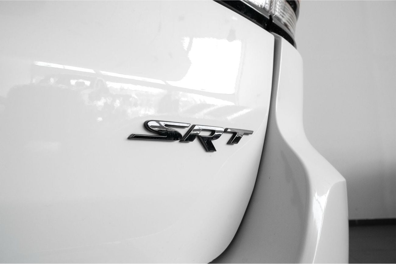 جيب جراند شيروكي SRT 6.4L