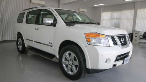 Nissan Armada LE