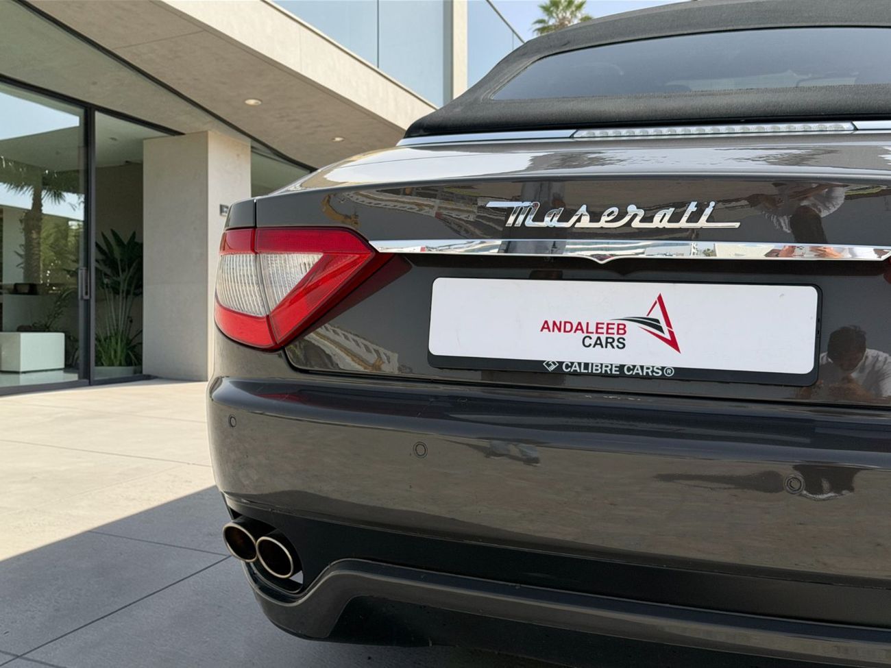 مازيراتي جران كابريو MASERATI GRANCABRIO FENDI EDITION | 4.7L V8 – 460 BHP | 2012 | GCC SPECS