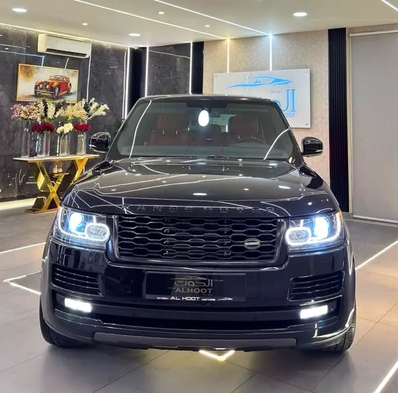 Land Rover Range Rover AUTOBIOGRAPHY SUPERCHARGED VOGUE V8 || GCC II FULLY LOADED || GIVEN WARRANTY || RED INTERIOR