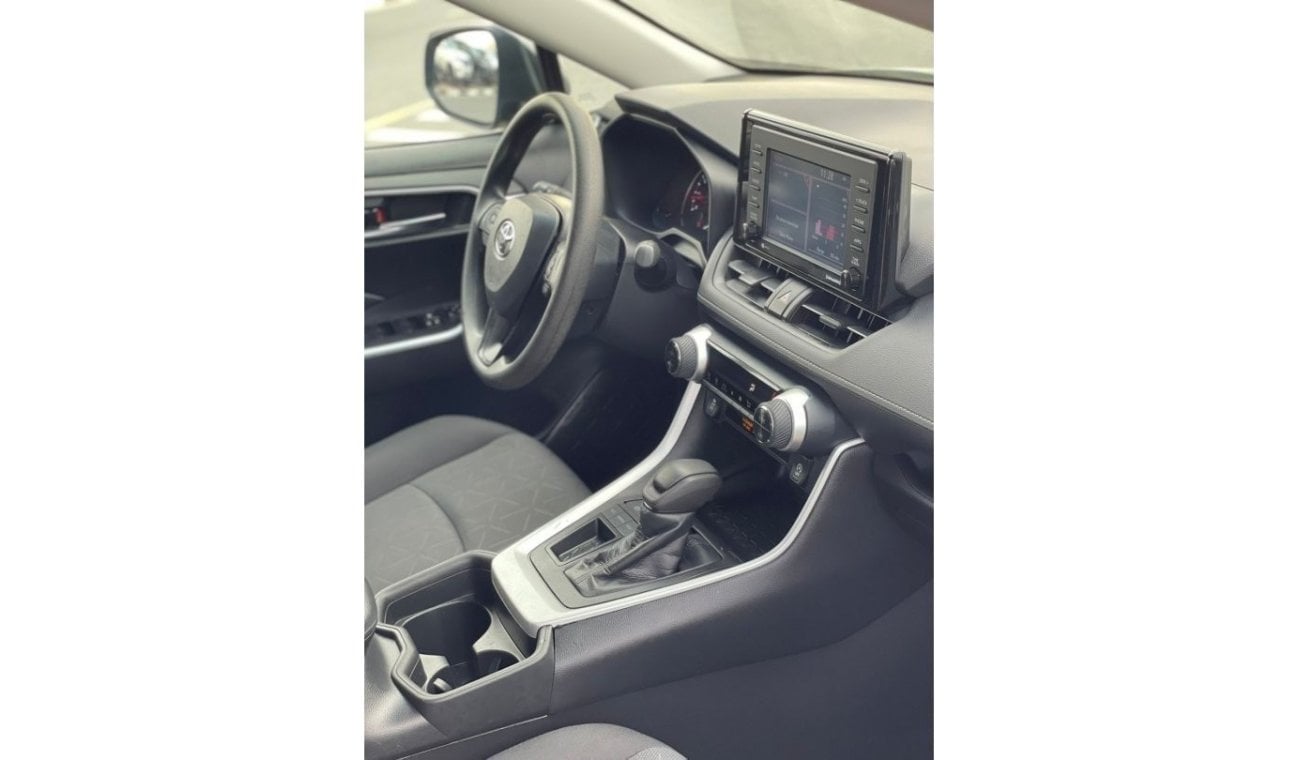 تويوتا راف ٤ 2021 Toyota Rav4 XLE 2.5L V4 MidOption+ Electric Seat - UAE PASS