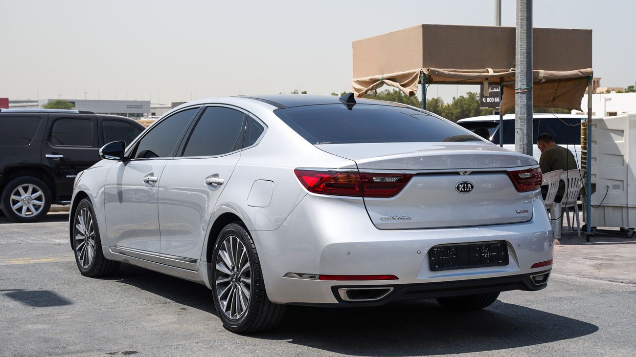 Kia Cadenza