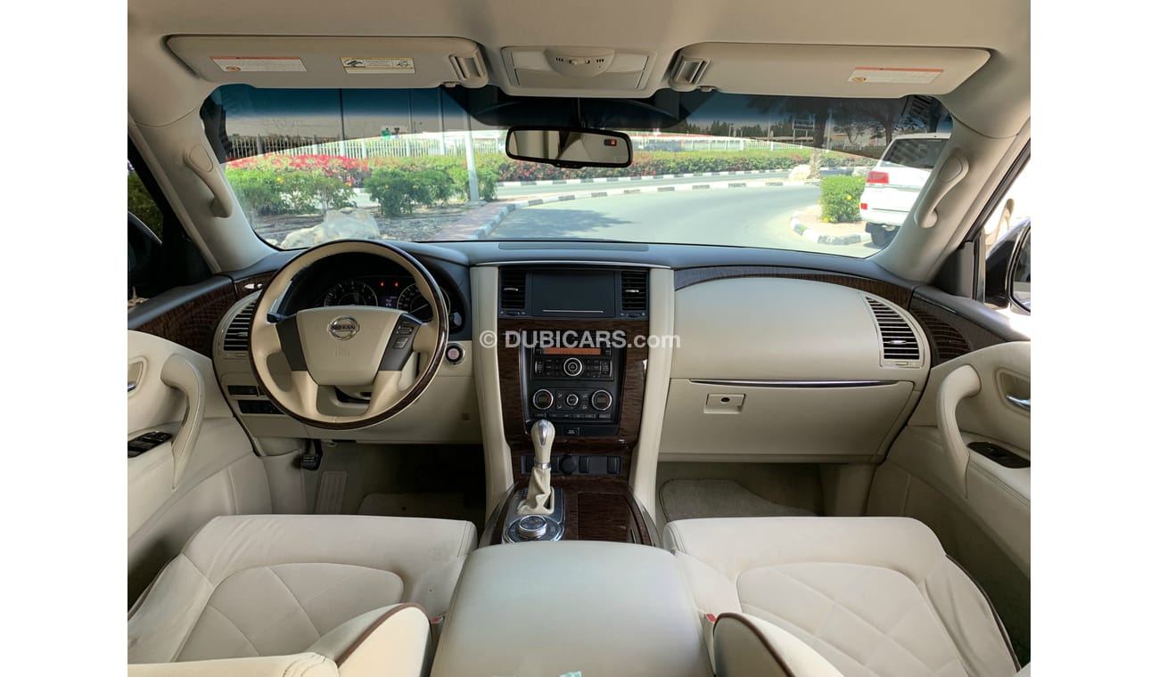 Nissan Patrol V8 - 2012 - EXCELLENT CONDITION - BASIC OPTION