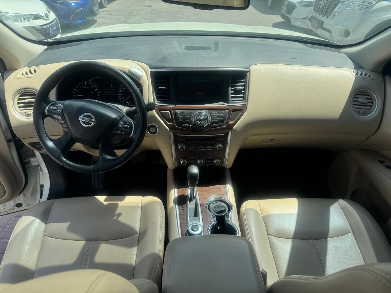 Nissan Pathfinder SV, 3.5cc, Sunroof, Leather Seats,Navigation, Adaptive Cruise Control, MY2020