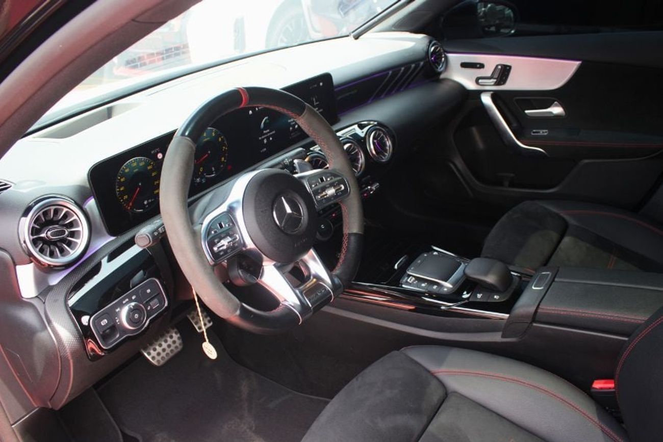 مرسيدس بنز A 35 AMG Std 2.0L