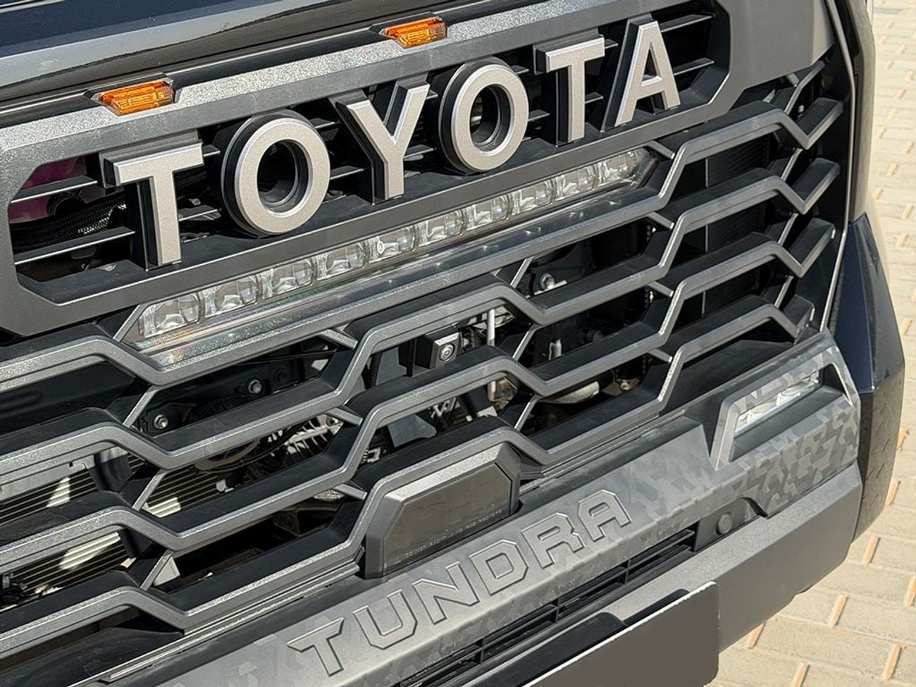 تويوتا تاندرا TRD PRO PICK-UP in RIGHT HAND DRIVE