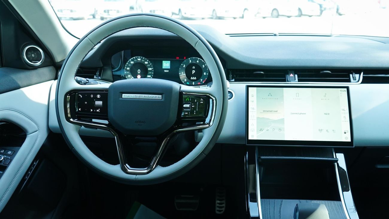 لاند روفر رانج روفر إيفوك SE P250 DYNAMIC 2025!! BRAND NEW CAR!! FIVE YEARS WARRANTY!! THREE YEARS SERVICE CONTRACT