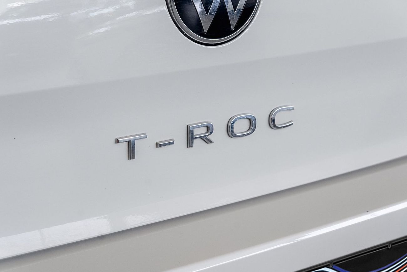 فولكس واجن T ROC Life 1.4L