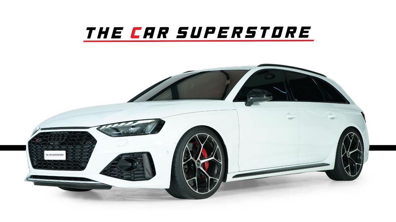 Audi RS4 Station B9 Competition | Very High Option | Audi Warranty & Service | Full Carbon Package