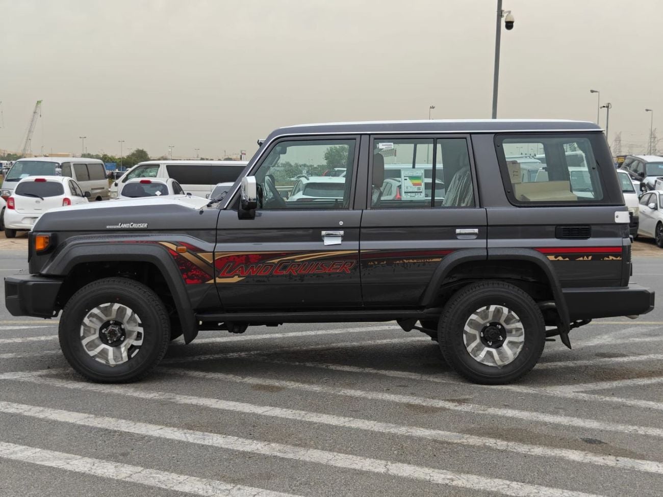 تويوتا لاند كروزر 70 2026 TOYOTA LC 76 2.8L DIESEL 4WD GCC SPEC