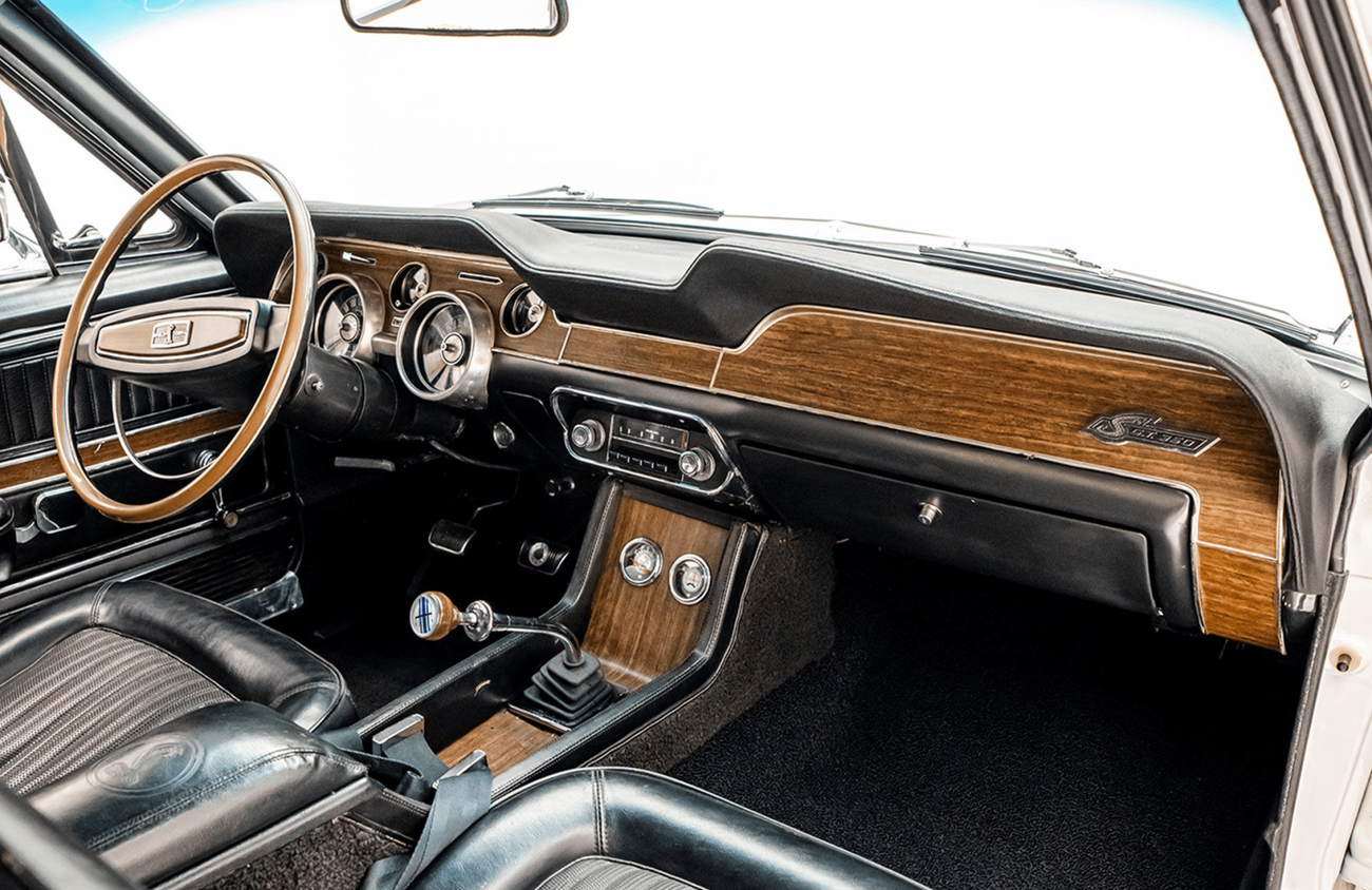 فورد جي تي 4.9L V-8 Engine