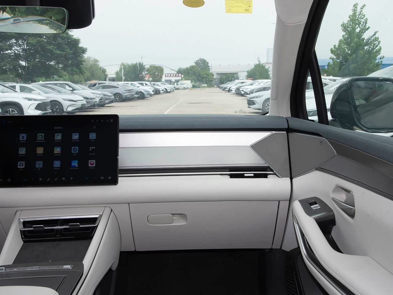 BYD Tang L 2025 DM 200KM Four-Wheel Drive Lidar Flagship Model