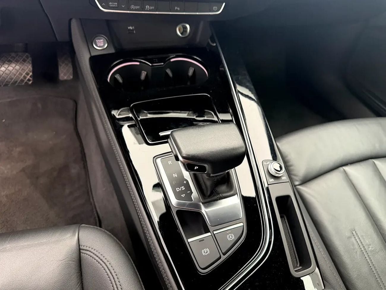 Audi A5 40 TFSI Sport 2.0L 40 TFSI | GCC specs | Low Mileage | Sportback | Clean Condition