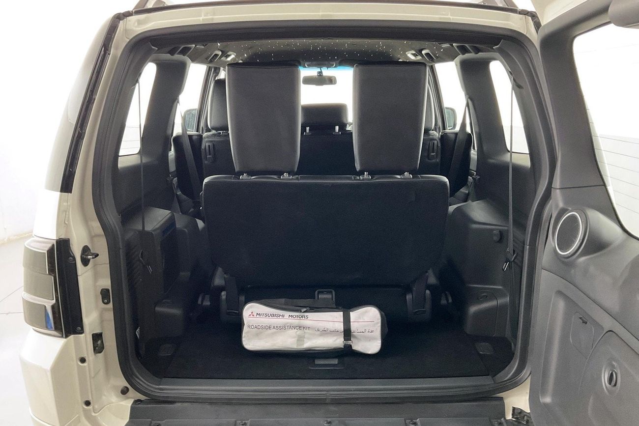 Nissan Sunny SV | 1 year free warranty | 0 Down Payment