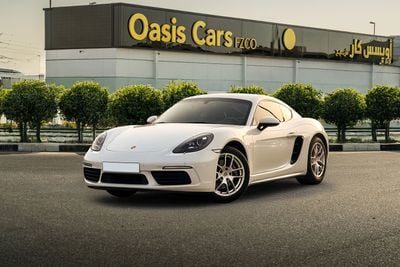 Porsche 718 Cayman Std 2.0L A/T 2023 GCC 2.0L Turbo 4 Cylinders Low Mileage Full Service History