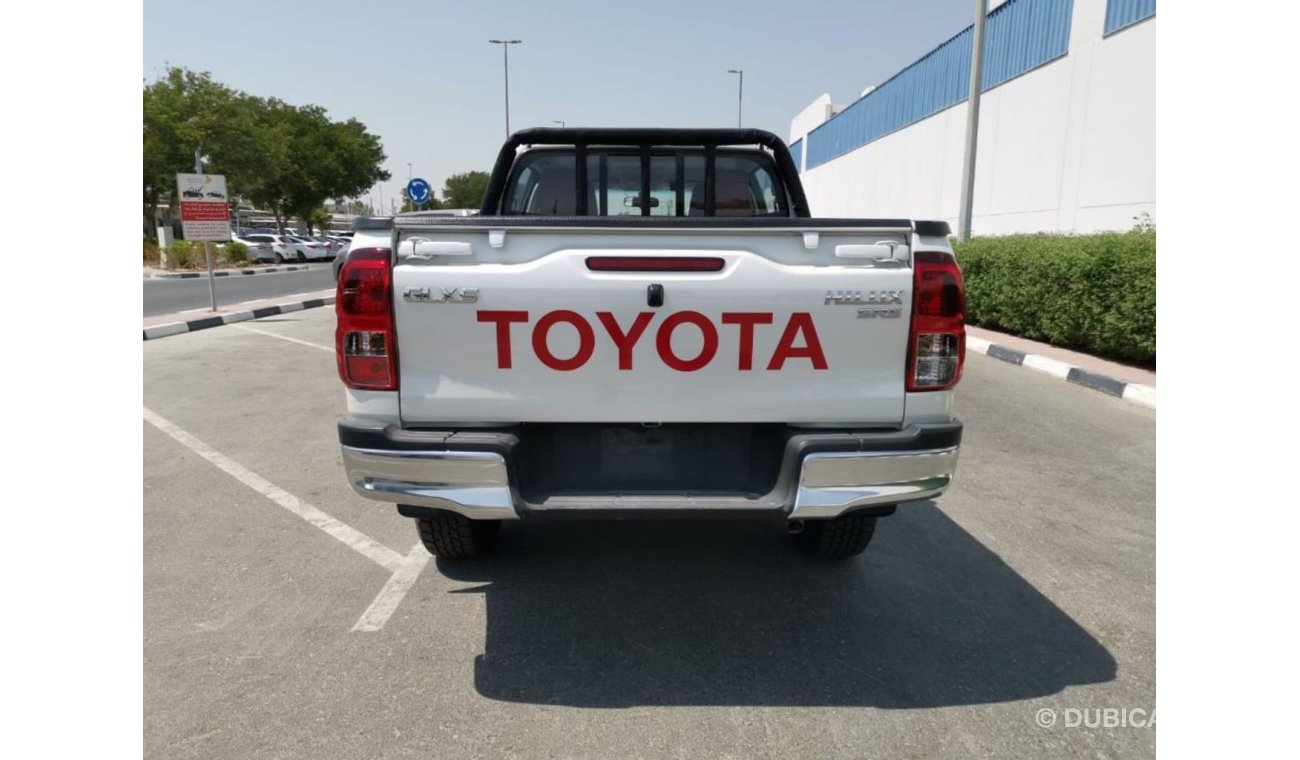 Toyota Hilux LIKE BRAND NEW | 2019 Toyota Hilux 2.7L 4x4 | Only 334 KMS | Back Cam + Cruise + Fog + Bedliner