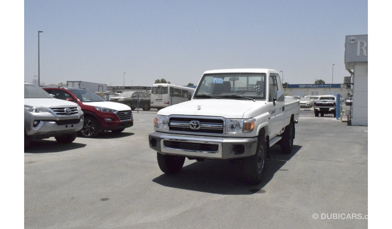 Toyota Land Cruiser Pick Up SINGLE CABIN V-6 4.0 L ENGINE 2020 MODEL  PETROL WITH MANUAL TRANSMISSION 4WD  ONLY FOR EXPORT