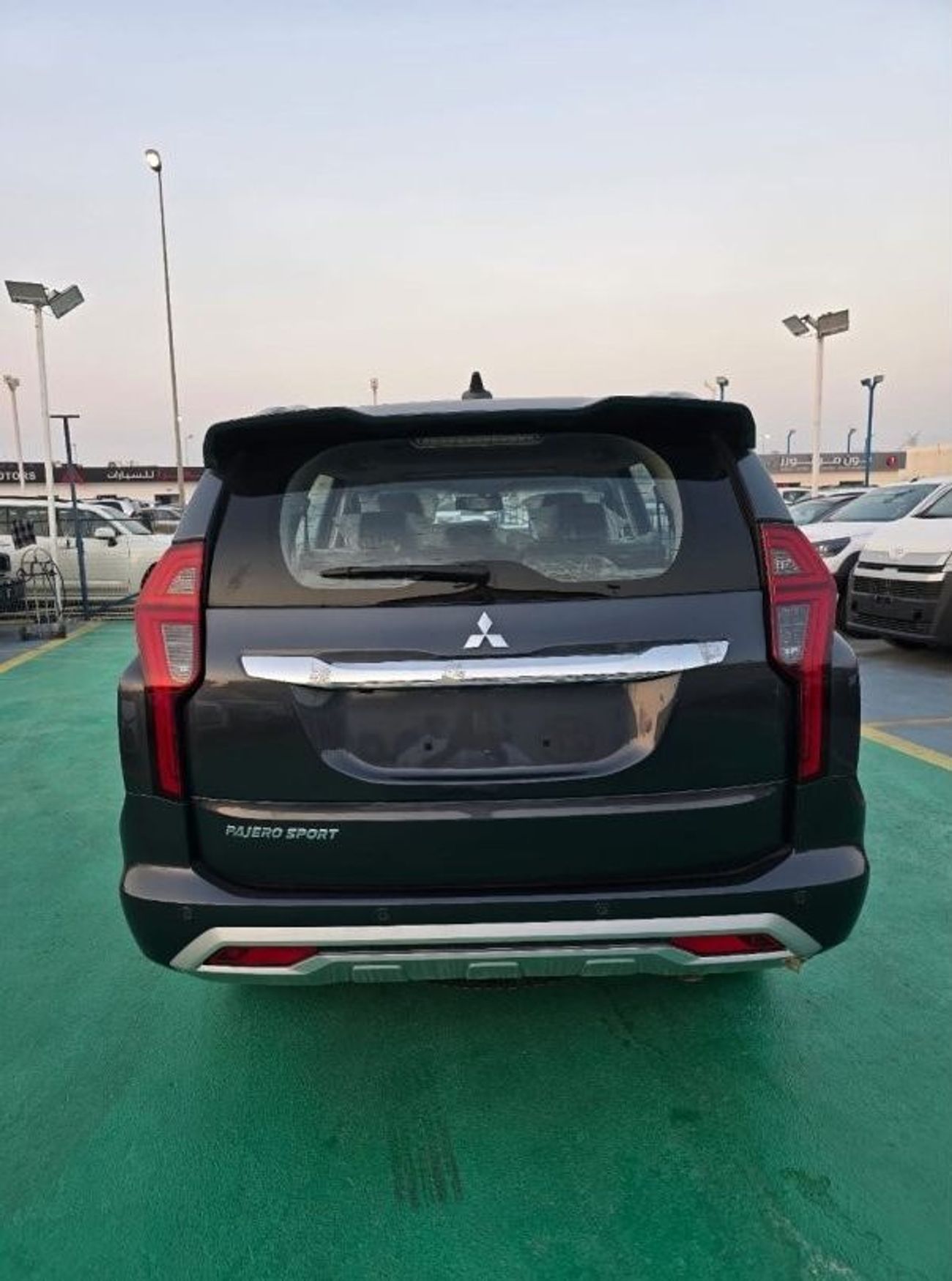 Mitsubishi Pajero Sport 3.0L PETROL 2023 GCC