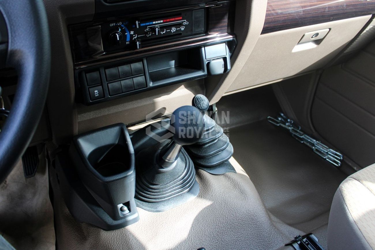 تويوتا لاند كروزر بيك آب LHD TOYOTA LC79 2.8L DIESEL STD-E DC MT 2025MY
