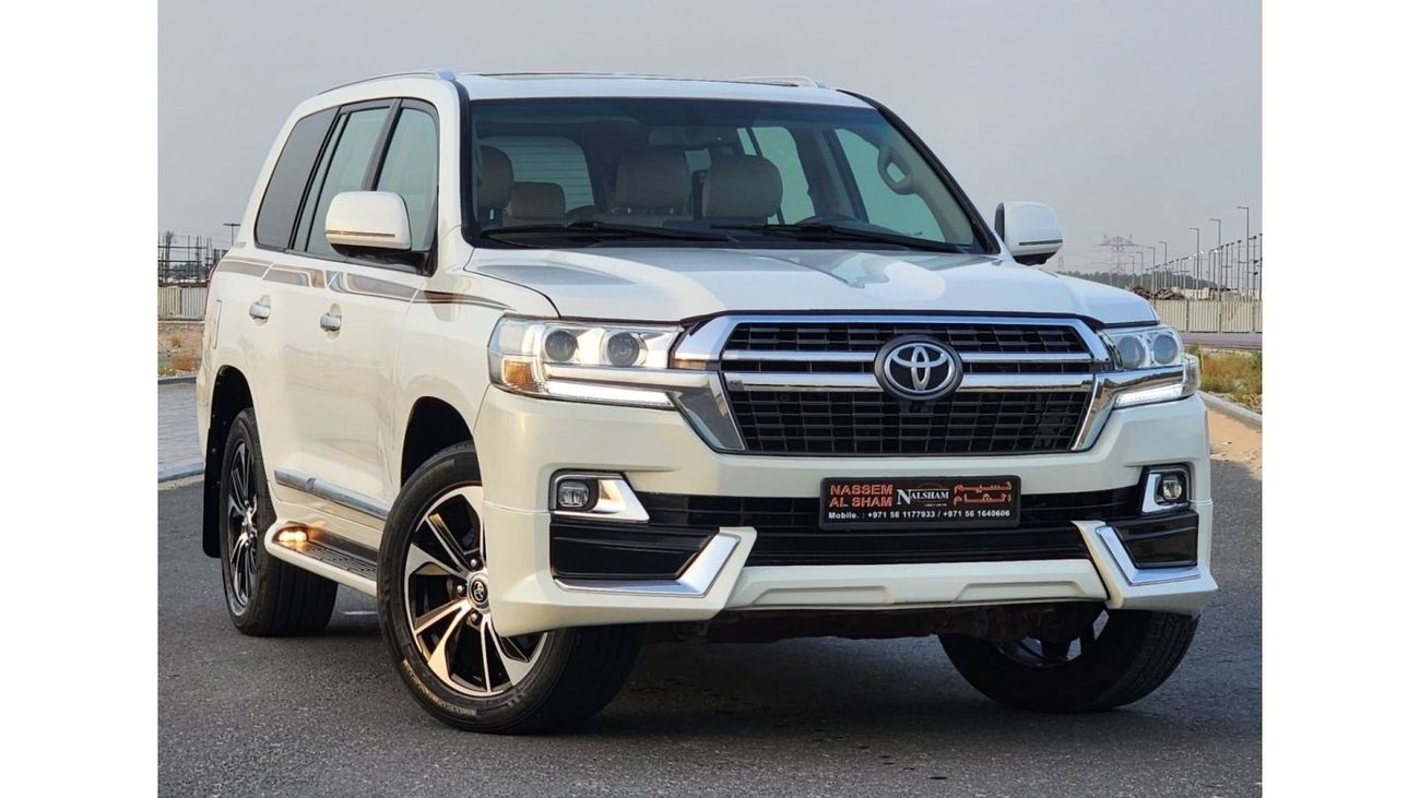 تويوتا لاند كروزر facelifted