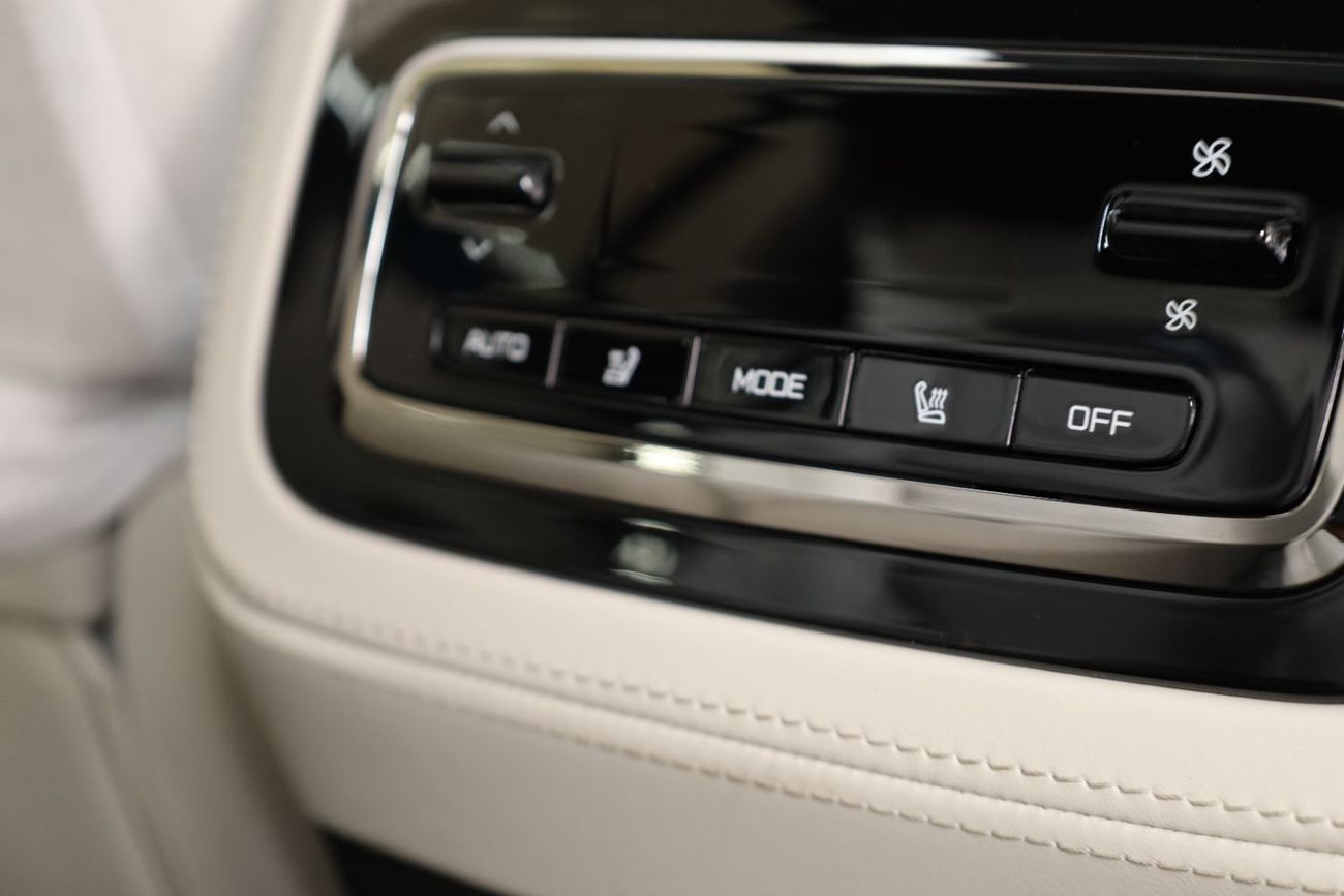 ROX 01 ROX-01 VIP PLUG-IN HYBRID 1.5L Petrol Turbo Engine Electric Range 235KM