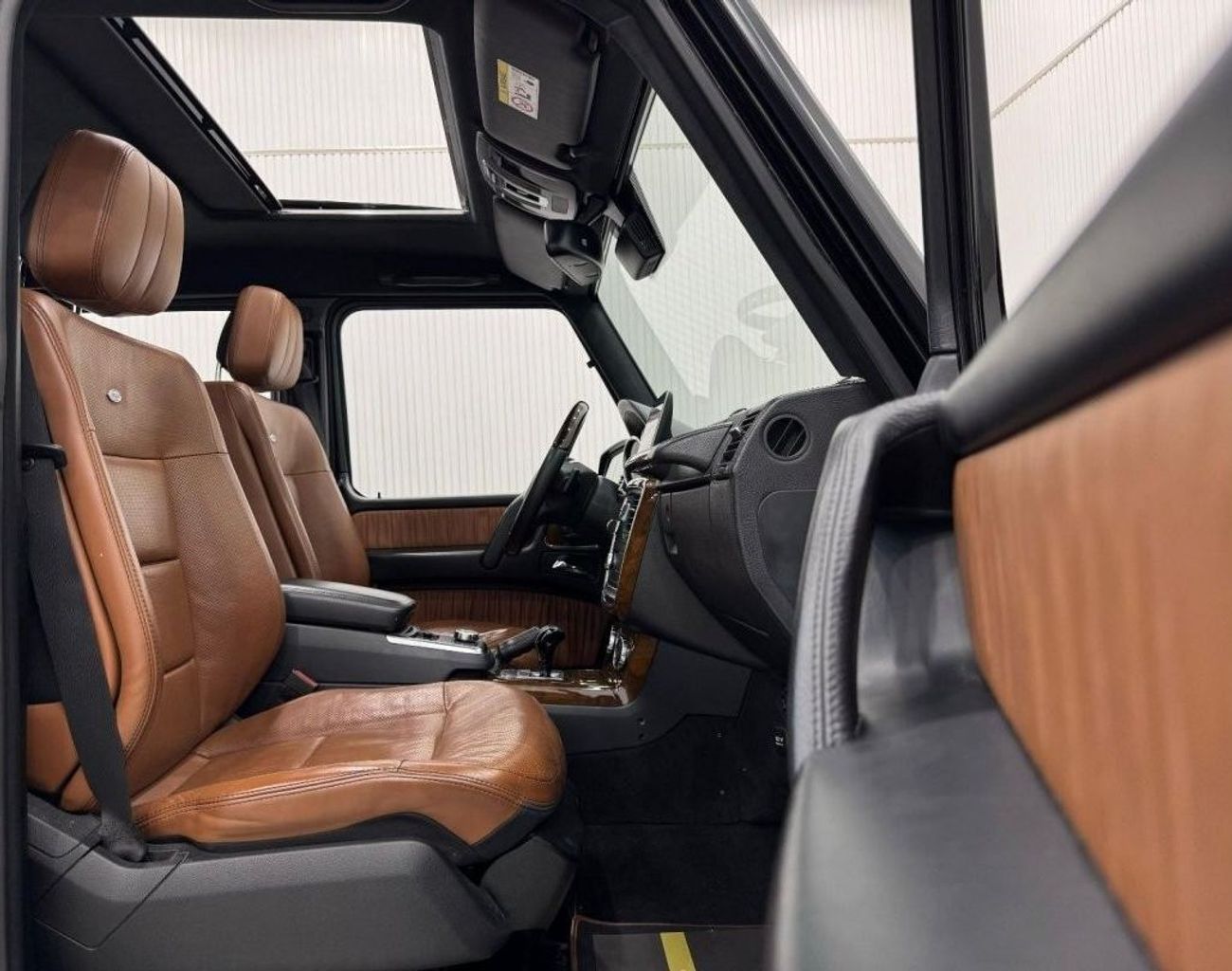 مرسيدس بنز G 500 Std 2017 Mercedes G500 AMG, Warranty, Service History, Full Options, Excellent Condiiton, GCC