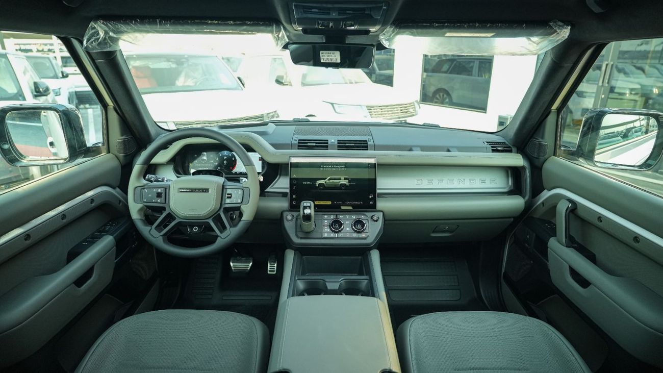 Land Rover Defender 110 OCTA  P635 Borasco Grey- Khaki 2026MY Export Only