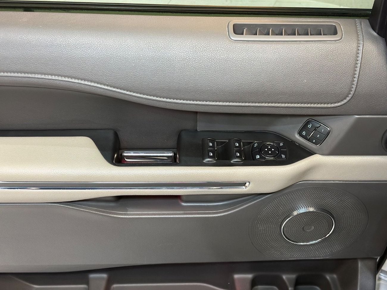 فورد إكسبيديشن XLT 3.5L (480 HP) AWD